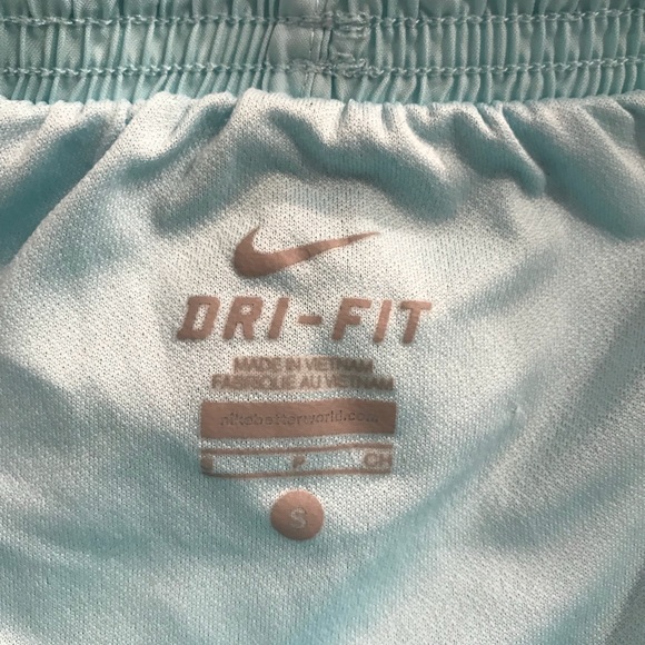 Turquoise Nike Shorts! - Picture 3 of 3